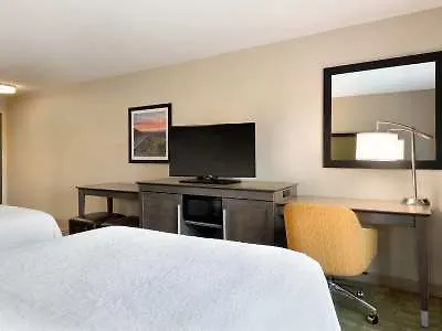 Hotel Hampton