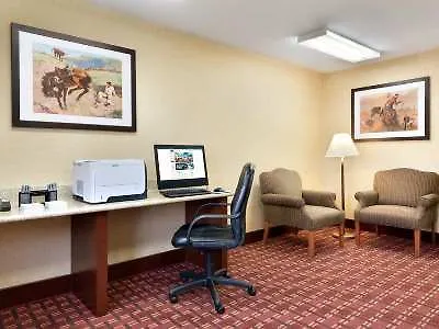 Hotel Hampton